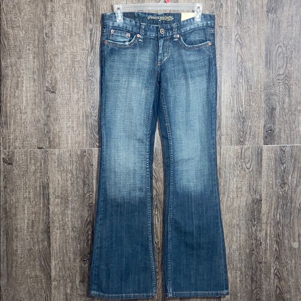 AEO flirt bootcut jeans NWT 2
